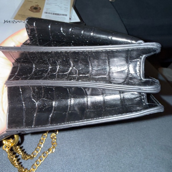 Saint Laurent Black Croc-Embossed Crossbody Bag with Gold Chain - Picture 3 of 11